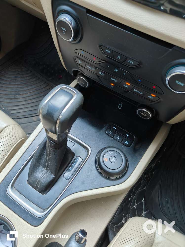 Ford Endeavour 3.2 Titanium At 4x4, 2020, Diesel