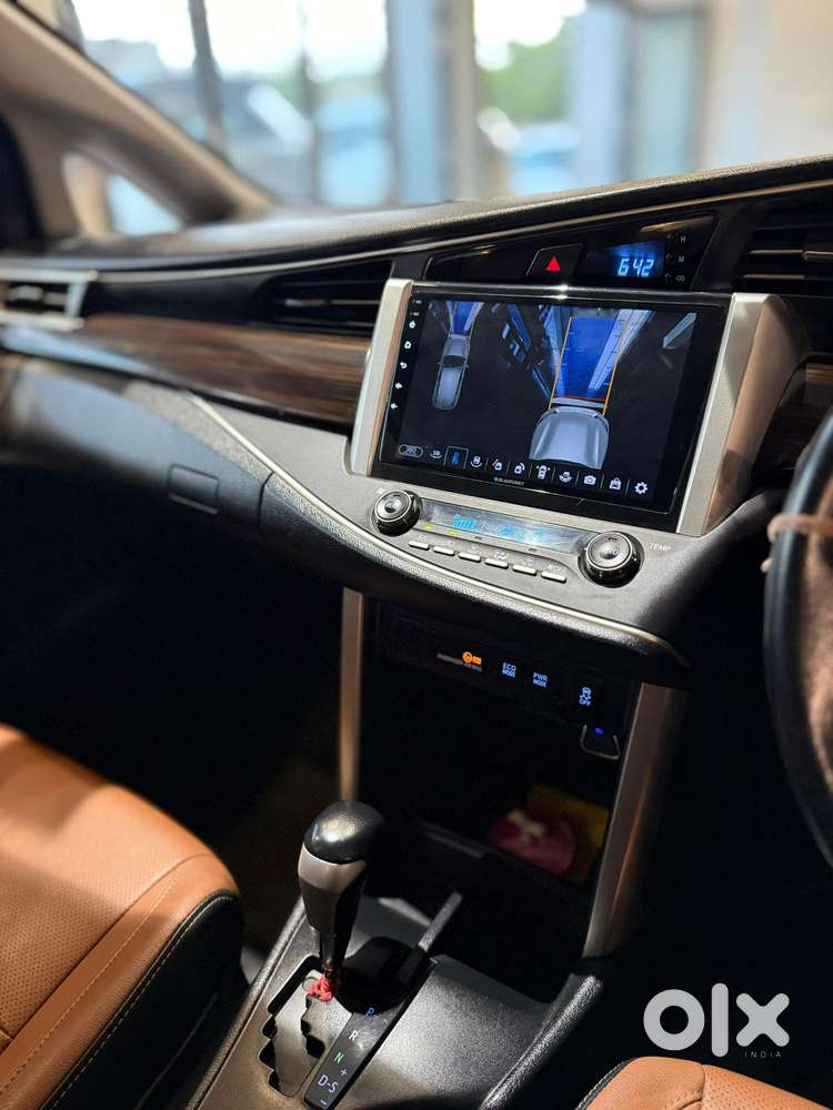 Toyota Innova Crysta 2.8 Zx At 7 Seater, 2019, Diesel