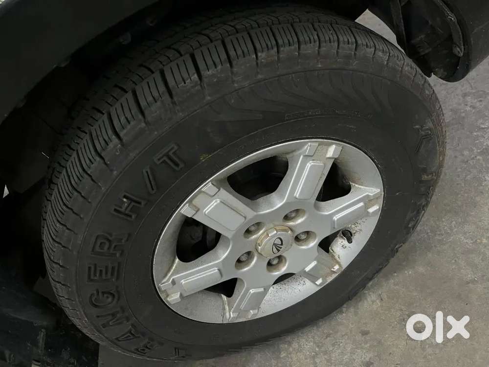 2012 Mahindra Xylo E8 Topend 8 Seater Well Maintained Car