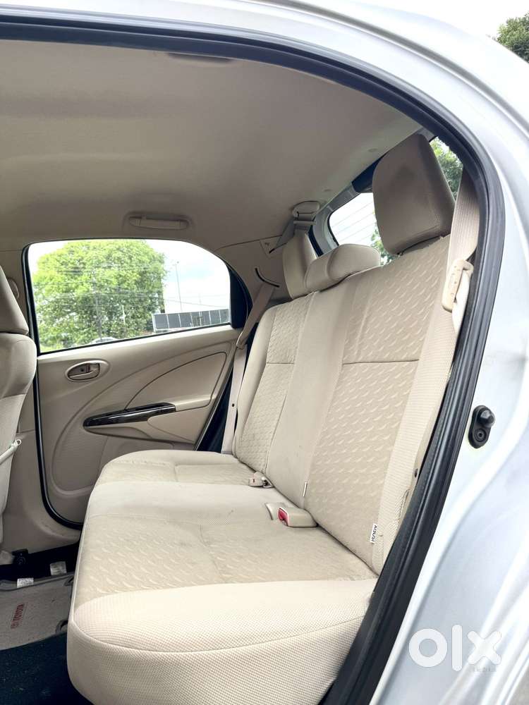 Toyota Etios Liva 1.2 G, 2017, Petrol