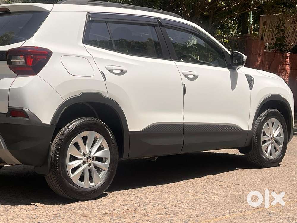 Skoda Kylaq Signature At, 2025, Petrol