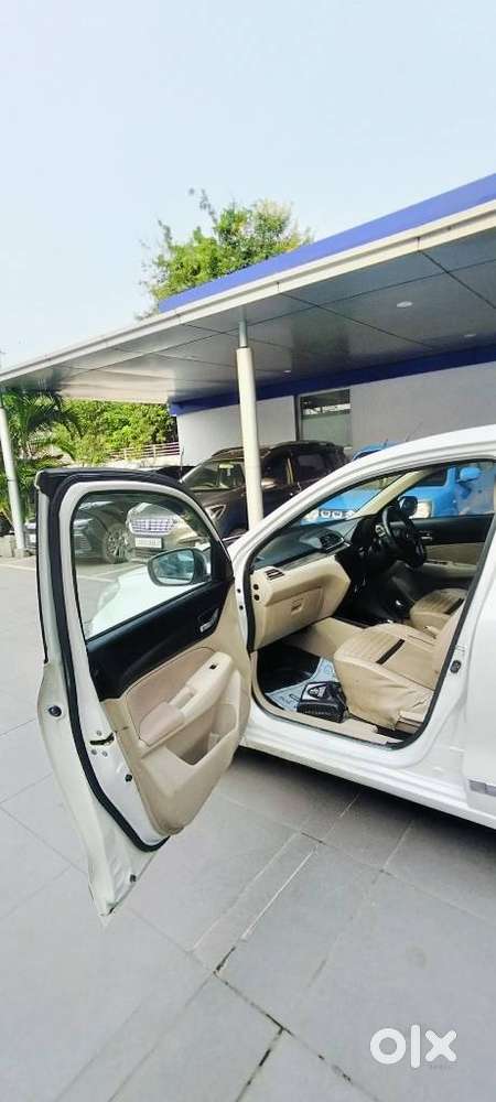 Maruti Suzuki Dzire 1.2 Vxi, 2022, Petrol