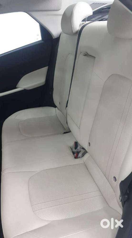 Hyundai Verna 1.5 Sx (o) Ivt, 2023, Petrol