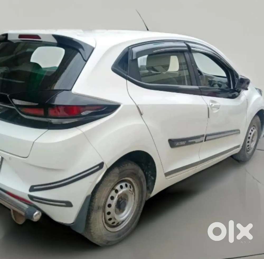 Tata Altroz 1.2 Style Petrol 2021