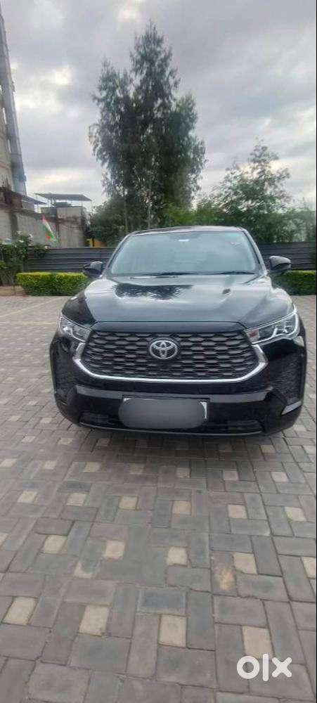 Showroom Condition Toyota Innova Hycross Vx Hybrid (apr 2023) - 31.5k
