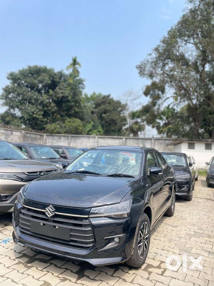 New Maruti Suzuki Dazzling Dzire Black Colour With Sunroof