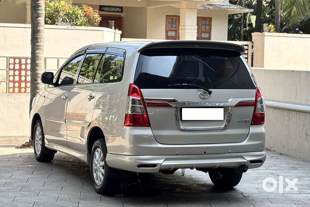 Toyota Innova 2.5 G (diesel) 7 Seater Bs Iv, 2013, Diesel