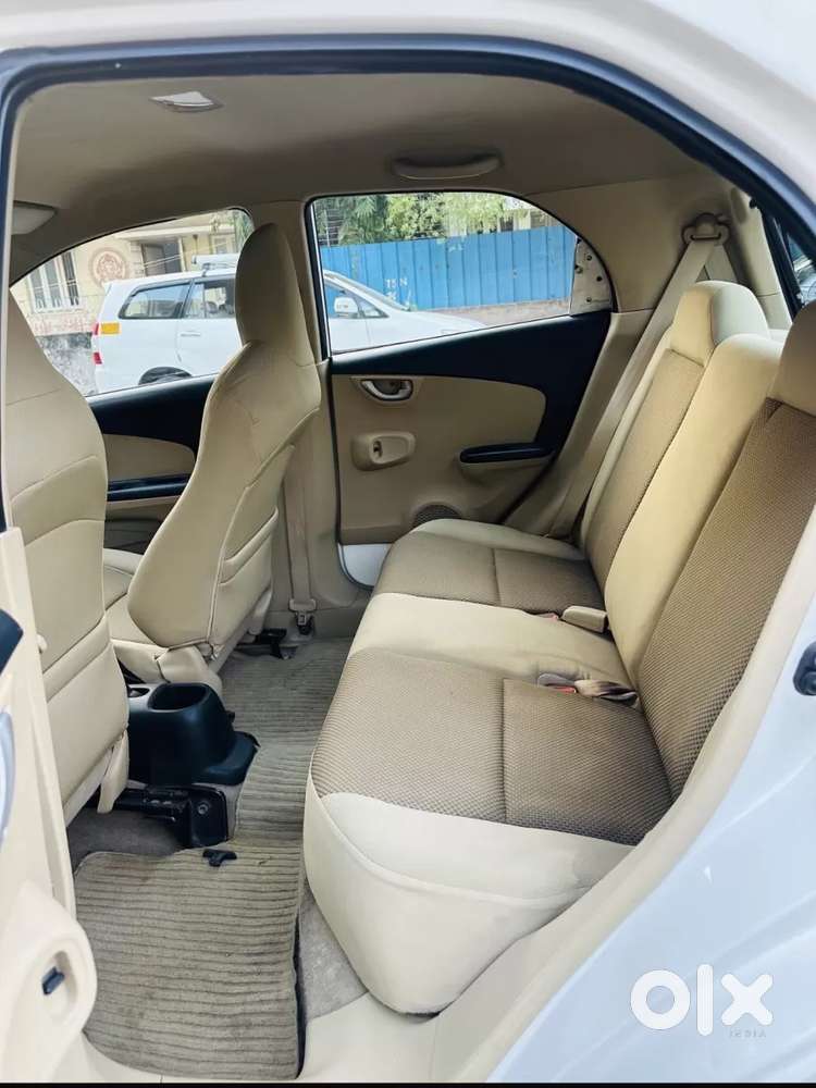 Honda Brio Vx Mt, 2015, Petrol