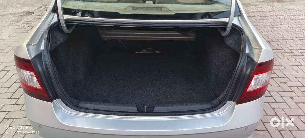 Skoda Rapid Elegance 1.6 Mpfi At, 2018, Petrol