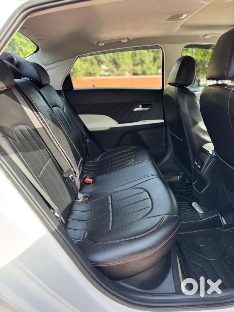 Hyundai Verna 1.5 Sx Petrol Mt, 2024, Petrol