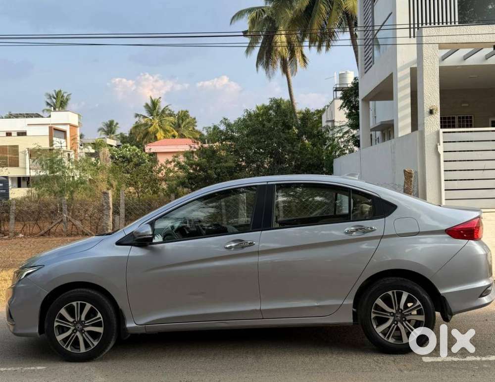 Honda City 1.5 V 4th Gen I-vtec Mt, 2021, Petrol