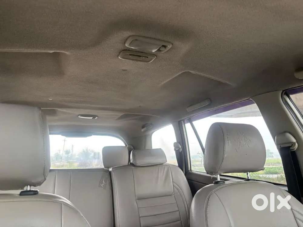 Toyota Innova 2015 Diesel Well Maintained