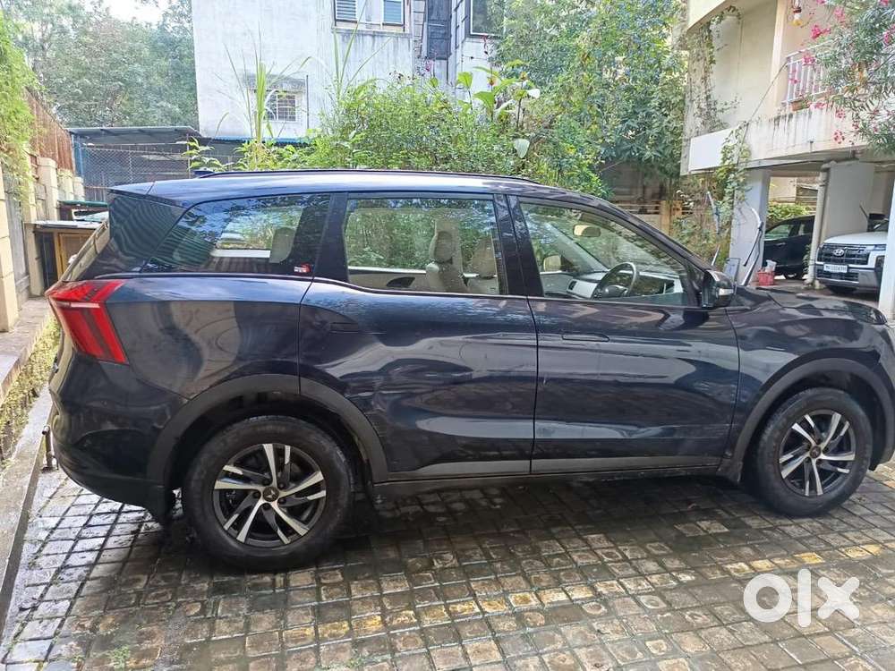 Mahindra Xuv700 2022 Petrol Well Maintained