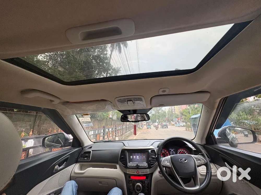 Mahindra Xuv300 2020 Petrol Well Maintained