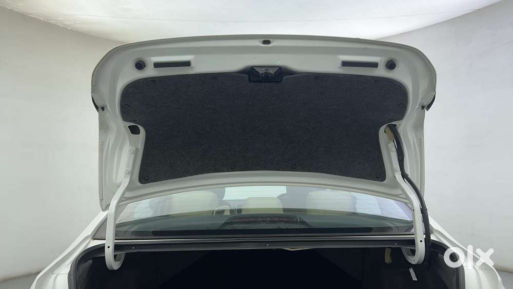 Honda City I-vtec V, 2023, Petrol