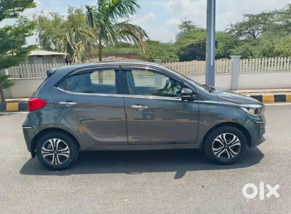 Tata Tiago 1.2 Revotron Petrol 2021