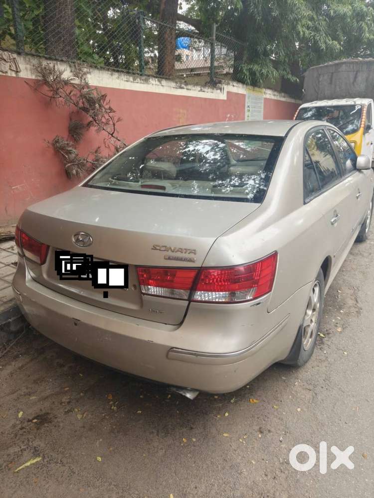 Hyundai Sonata Embera