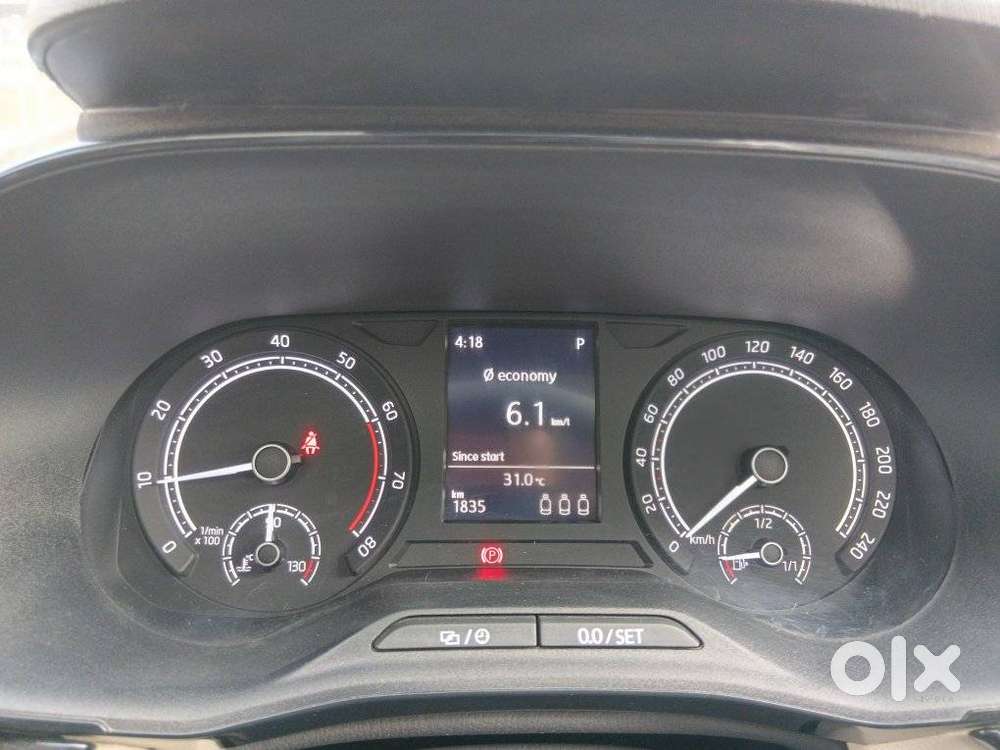 Skoda Slavia Ambition 1.5l Tsi Dsg, 2024, Petrol