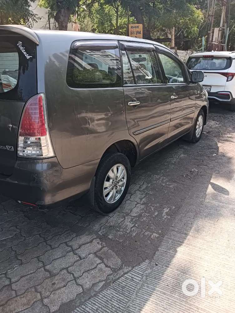 Toyota Innova 2009