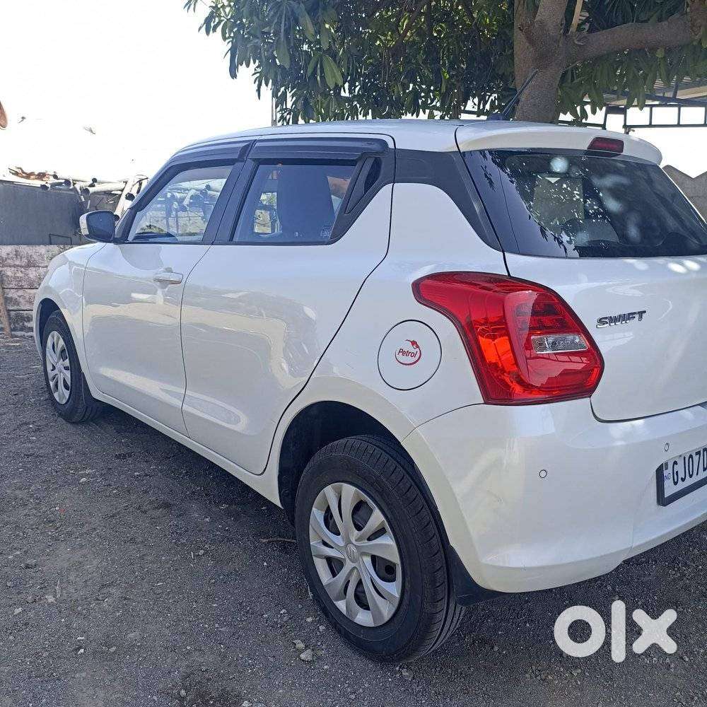 Maruti Suzuki Swift Amt Vxi, 2020, Petrol