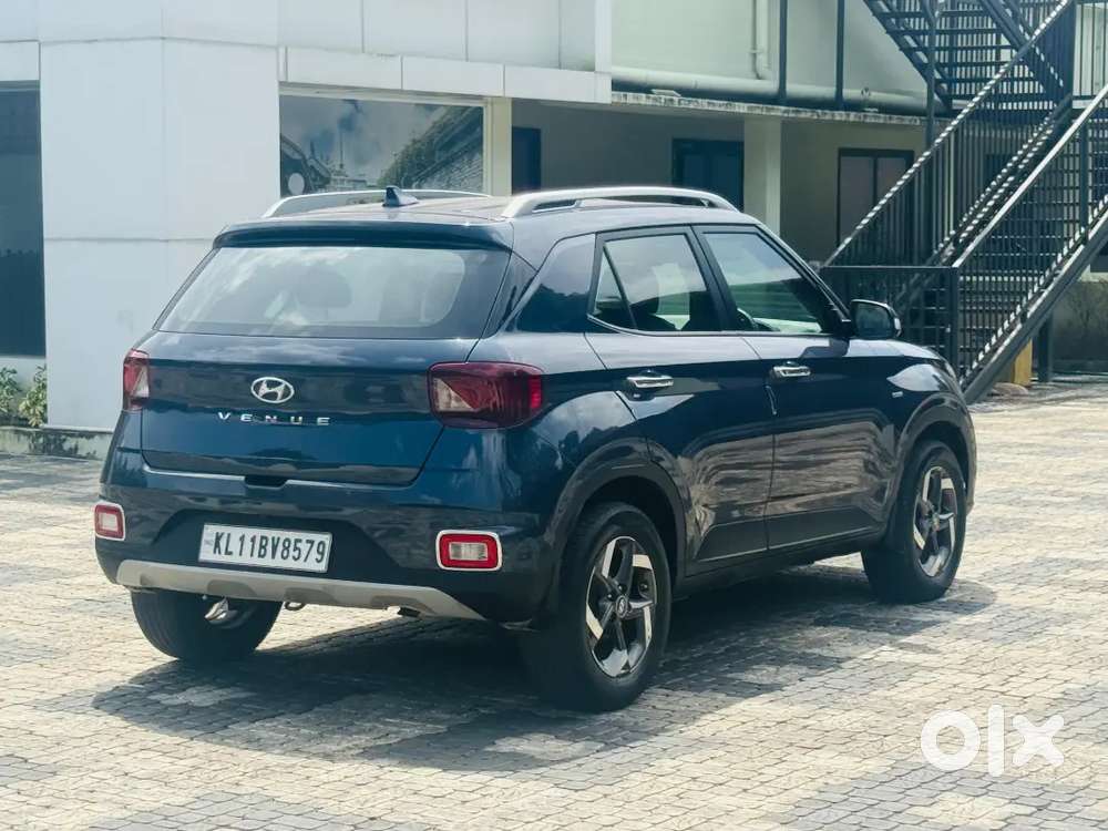 Hyundai Venue Turbo 2022