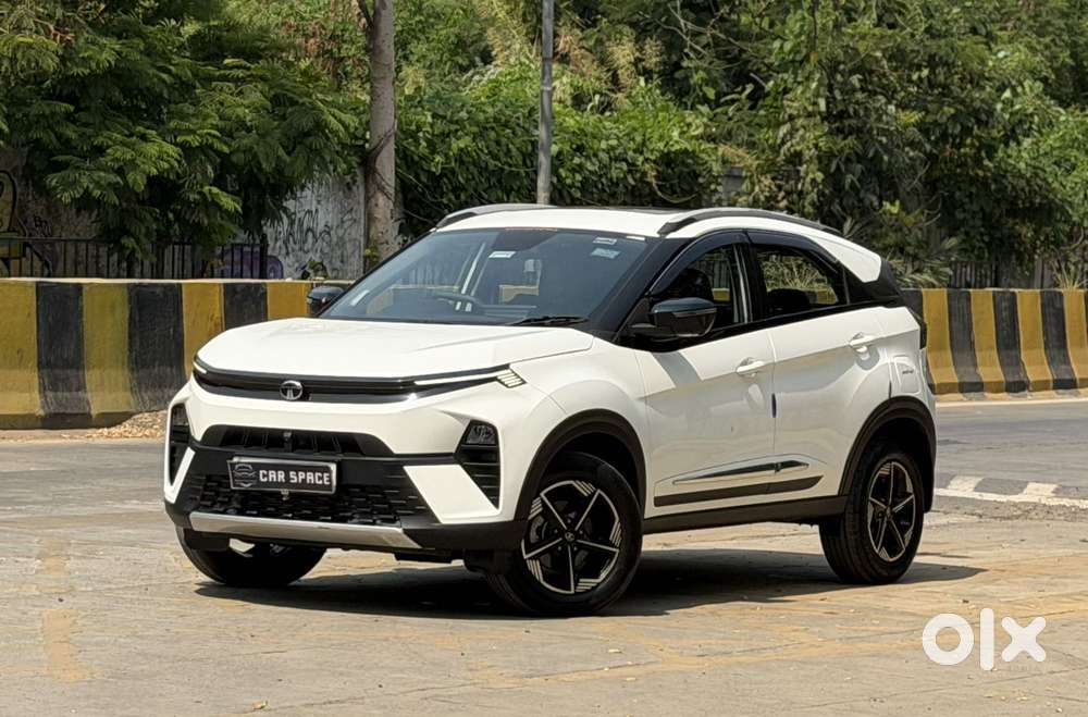 Tata Nexon, 2025, Petrol