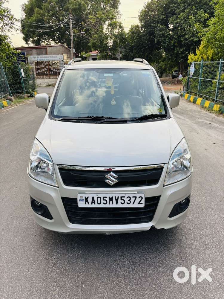 Maruti Suzuki Wagon R 1.0 Vxi Amt, 2017, Petrol