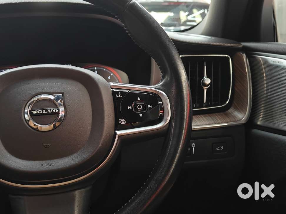 Volvo Xc60 D5 Inscription, 2021, Diesel