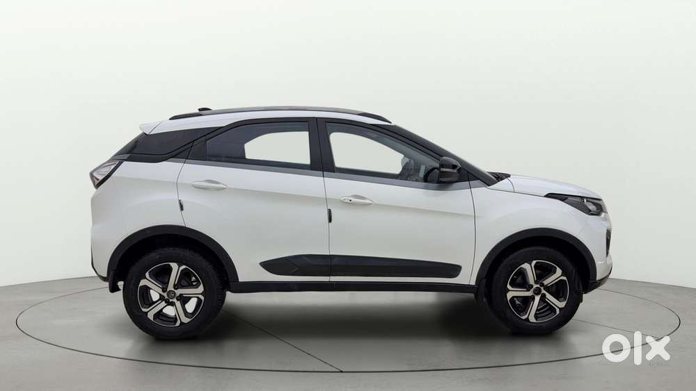 Tata Nexon 1.2 Revotron Xza Plus Premium, 2021, Petrol