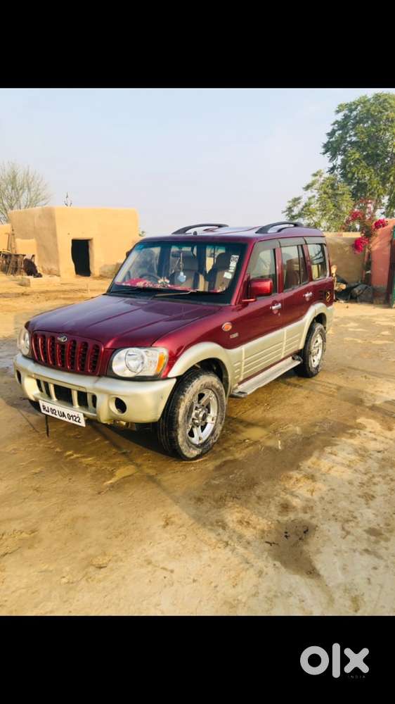Mahindra Scorpio 2005