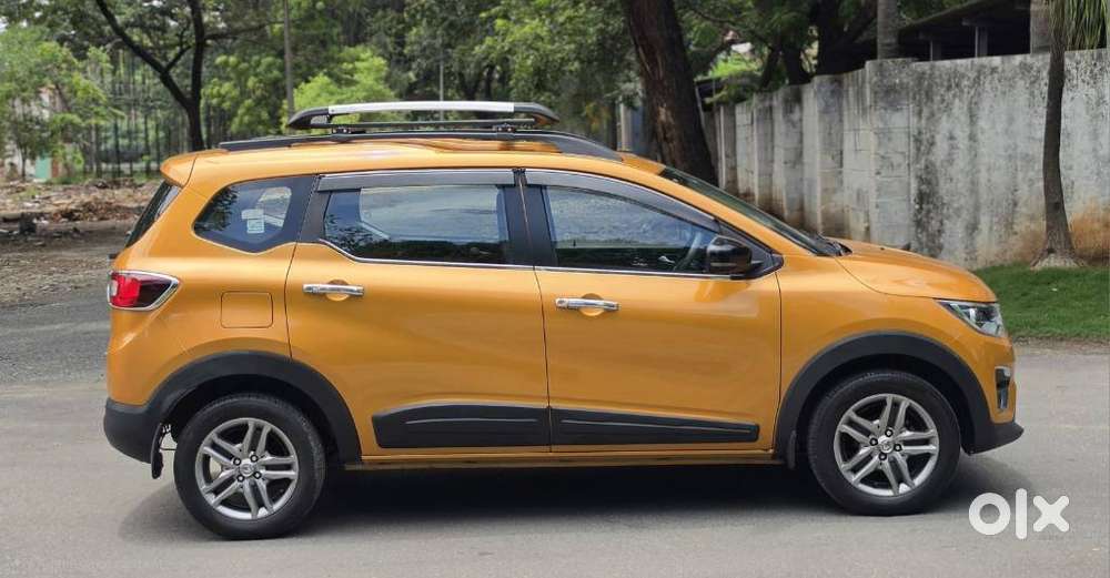 Renault Triber Rxz Easy-r Amt, 2023, Petrol