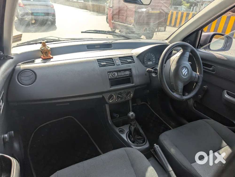 Maruti Suzuki Dzire 2009 Petrol 69100 Km Driven