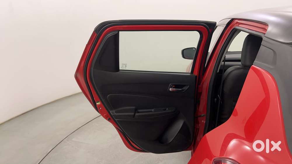 Maruti Suzuki Swift Amt Zxi, 2022, Petrol