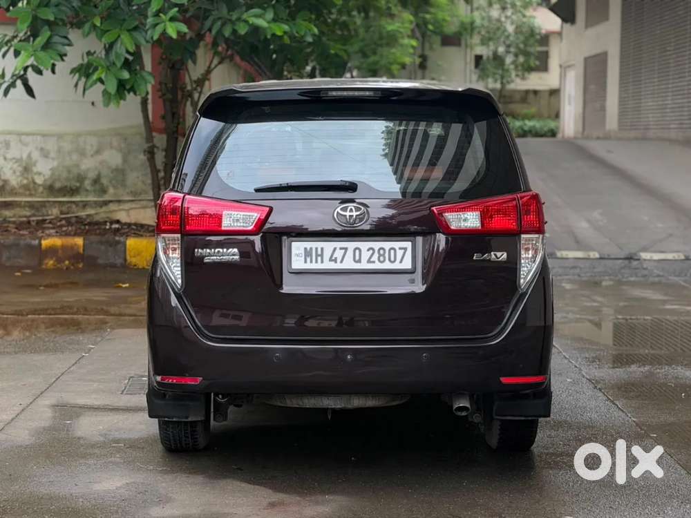 Toyota Innova Crysta G 8 Str, 2016, Diesel