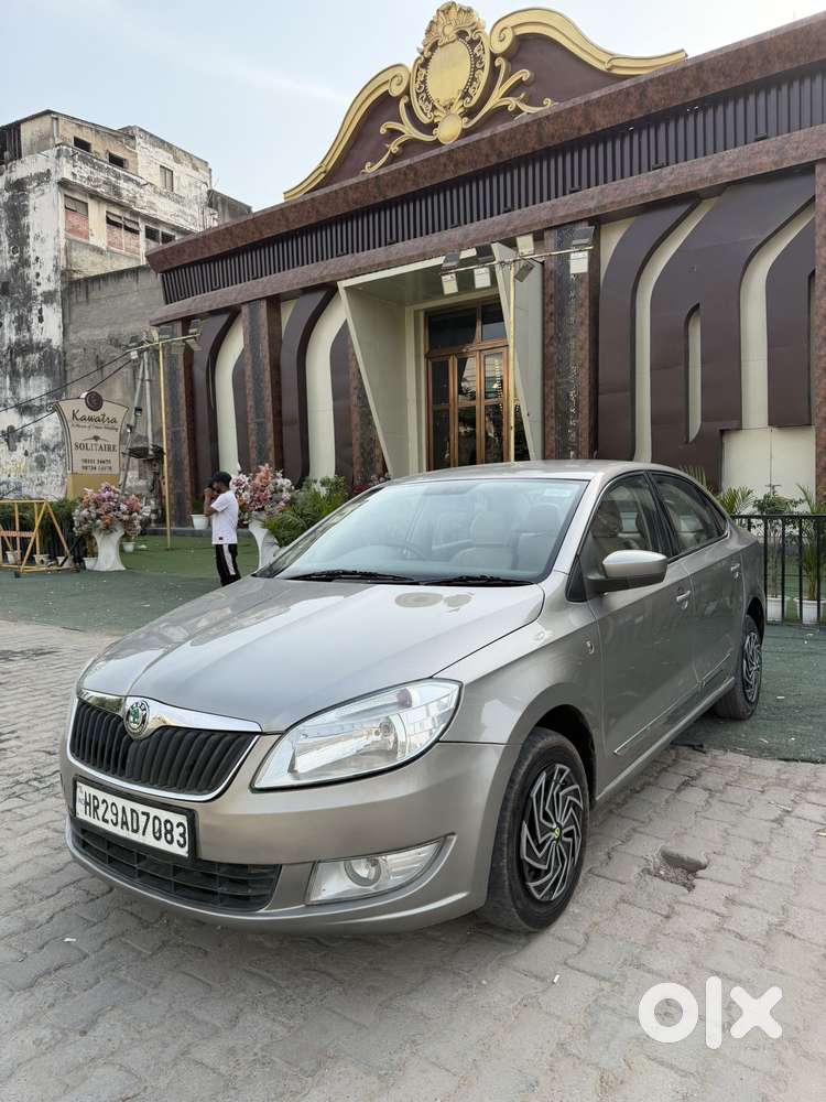 Skoda Rapid, 2013, Petrol