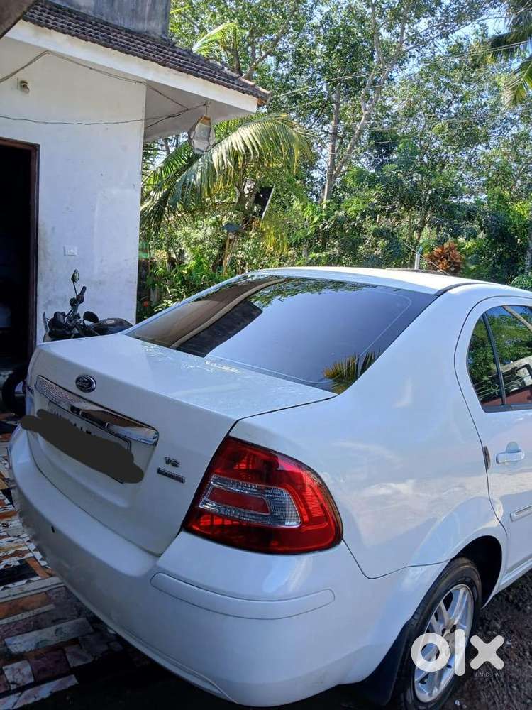 Ford Petrol Manual Car 2010