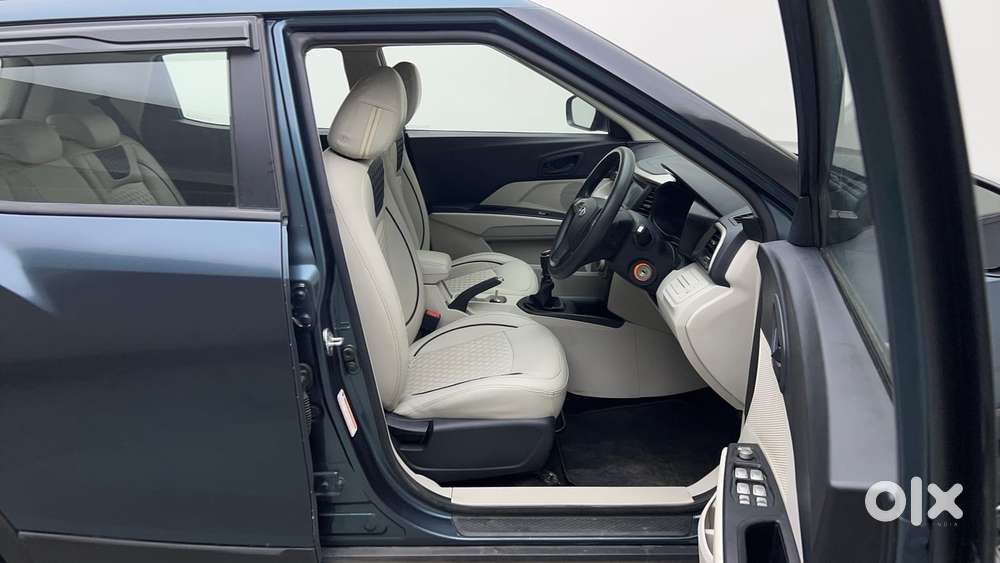 Mahindra Xuv300 W6, 2020, Petrol