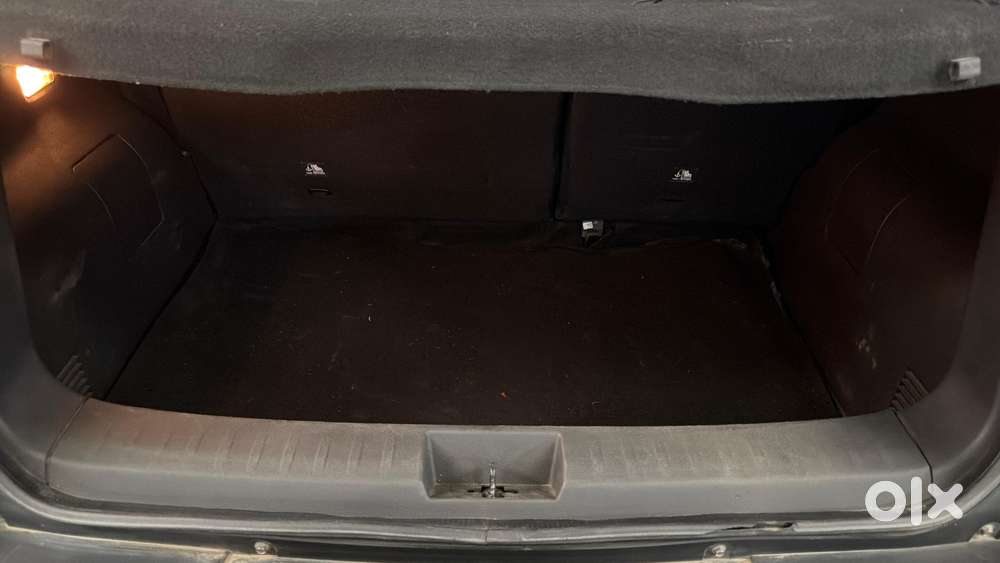 Nissan Magnite 1.0 Xv, 2022, Petrol
