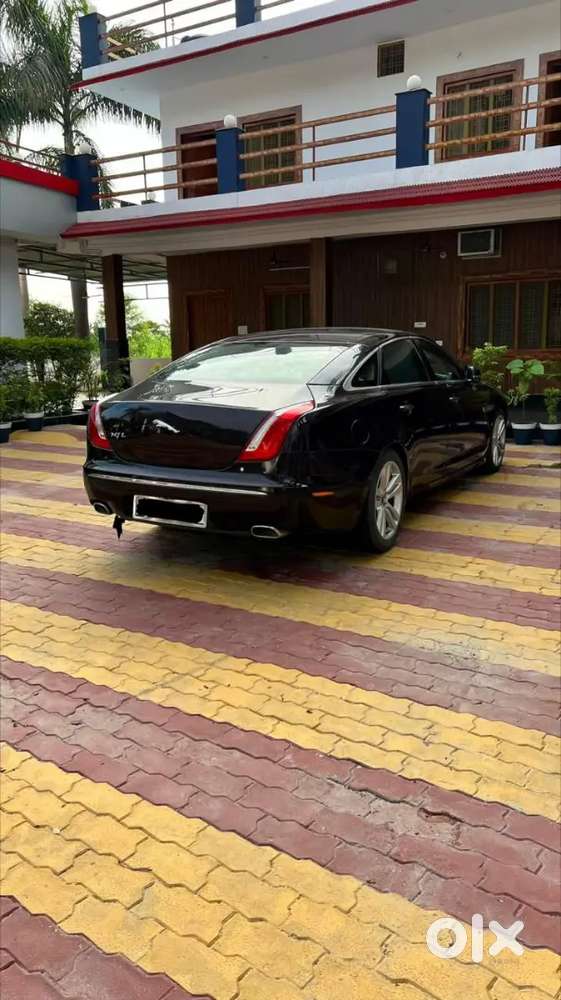 Jaguar Xj 2012 Diesel 60000 Km Driven