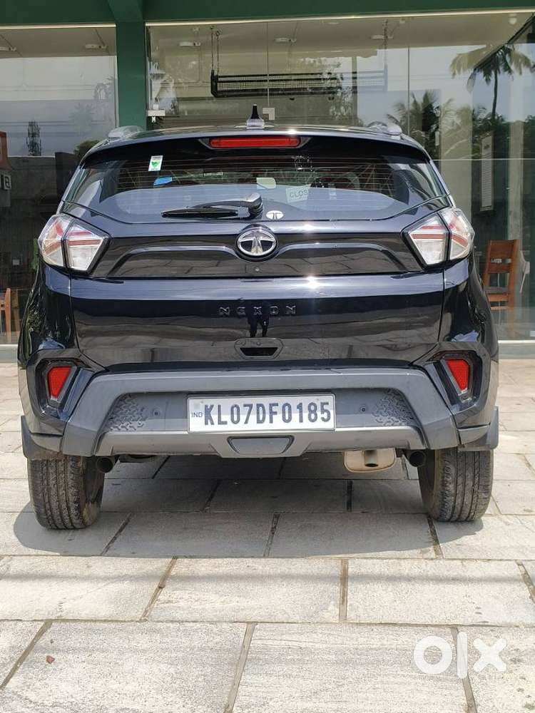 Tata Nexon 1.2 Revotron Xza Plus Hs Dark Edition, 2022, Petrol