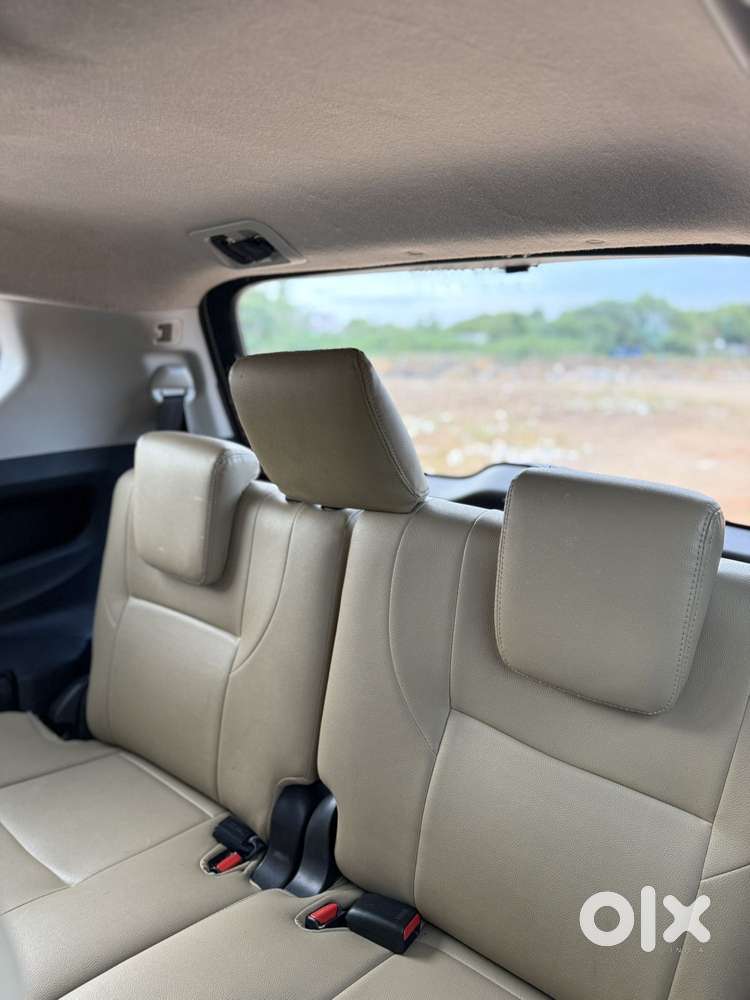 Toyota Innova Crysta 2.4 G Mt 7 Str, 2019, Diesel
