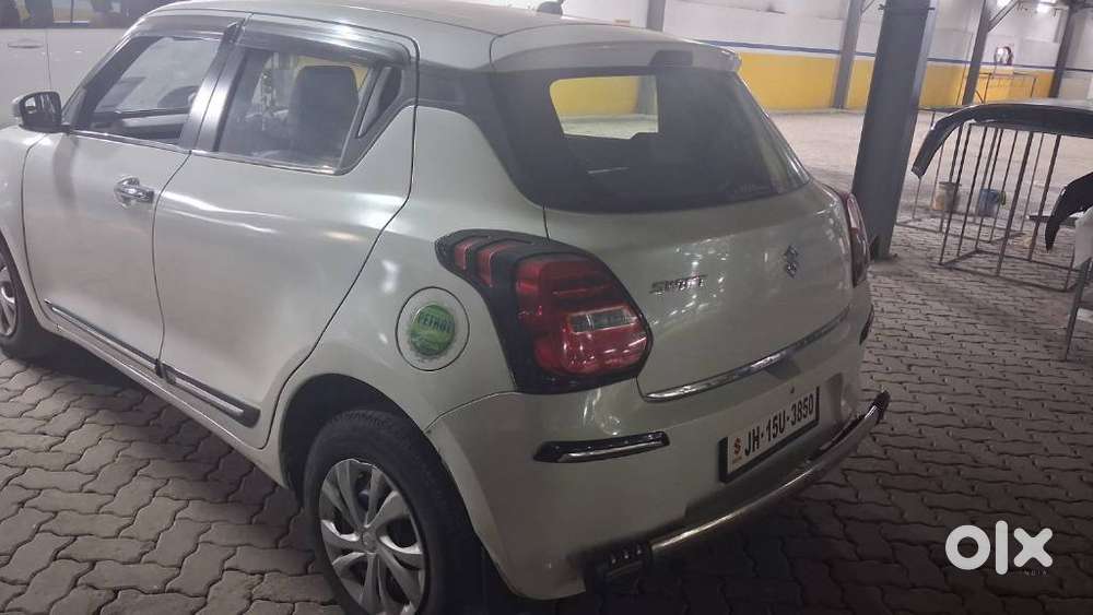 Maruti Suzuki Swift Vxi + Manual, 2019, Petrol