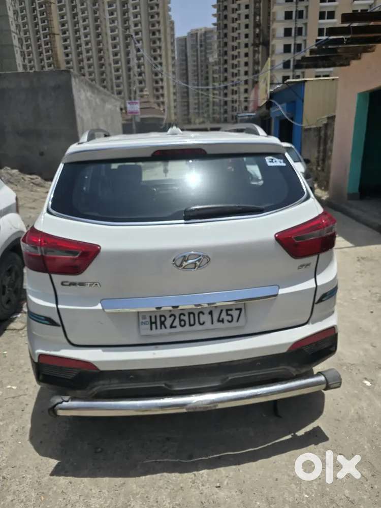 Single Hand Driven Hyundai Creta 2017 With Cng Installed..