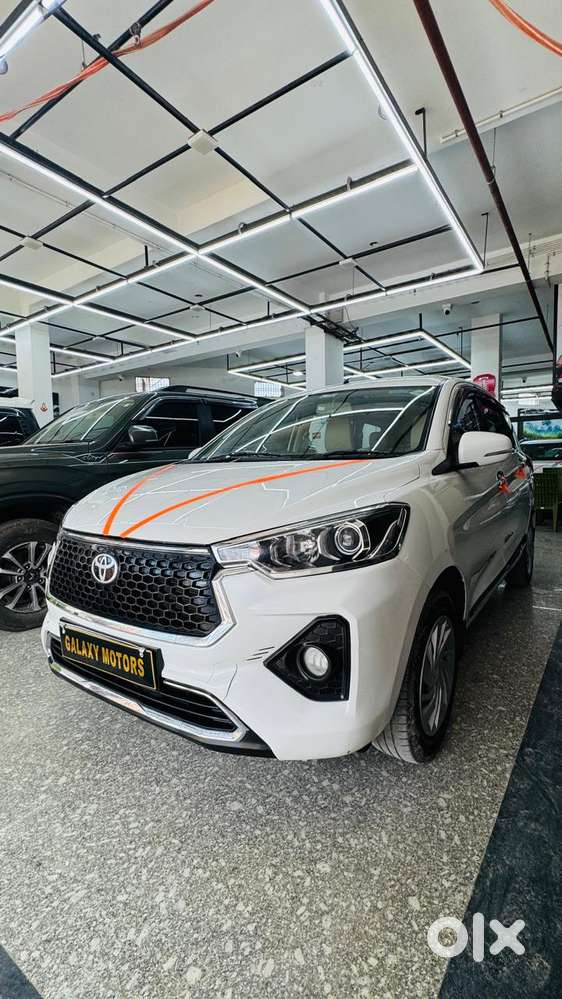 Toyota Rumion S Cng, 2025, Petrol