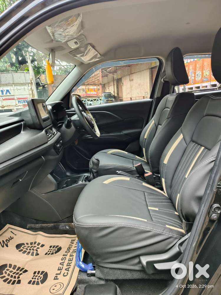 Maruti Suzuki Swift Vxi + Manual, 2025, Petrol