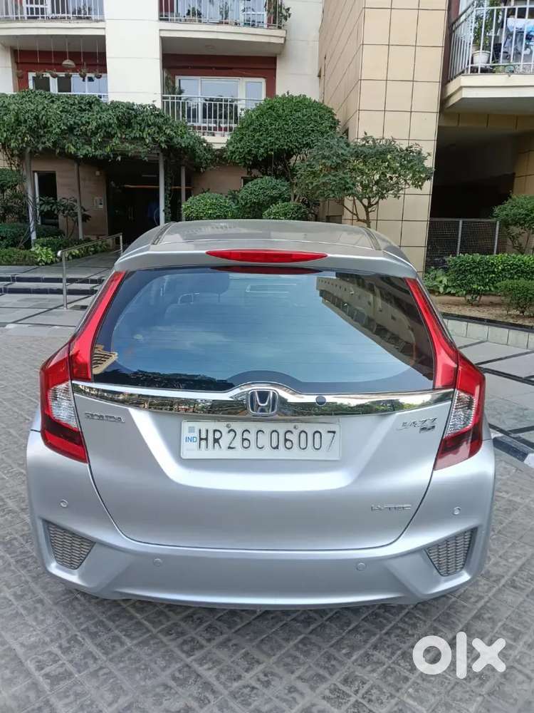 Honda Jazz 2015 Petrol 70000 Km Driven