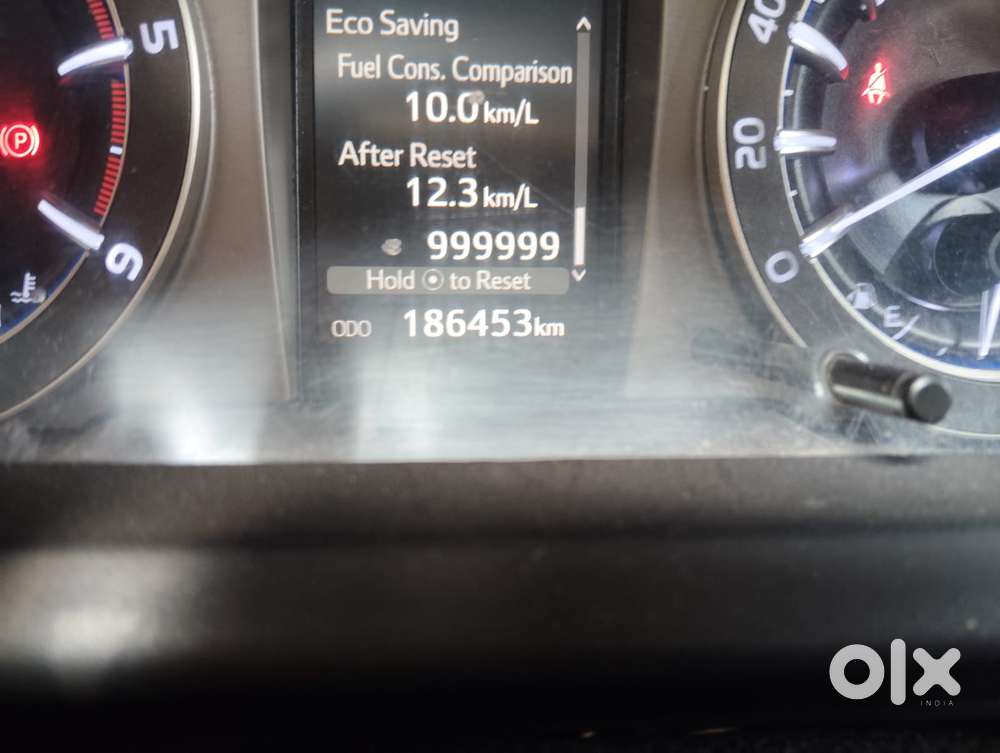 Toyota Innova Crysta 2.8 Zx At, 2016, Diesel