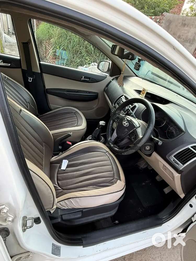 Hyundai I20 2013 Diesel 175000 Km Driven