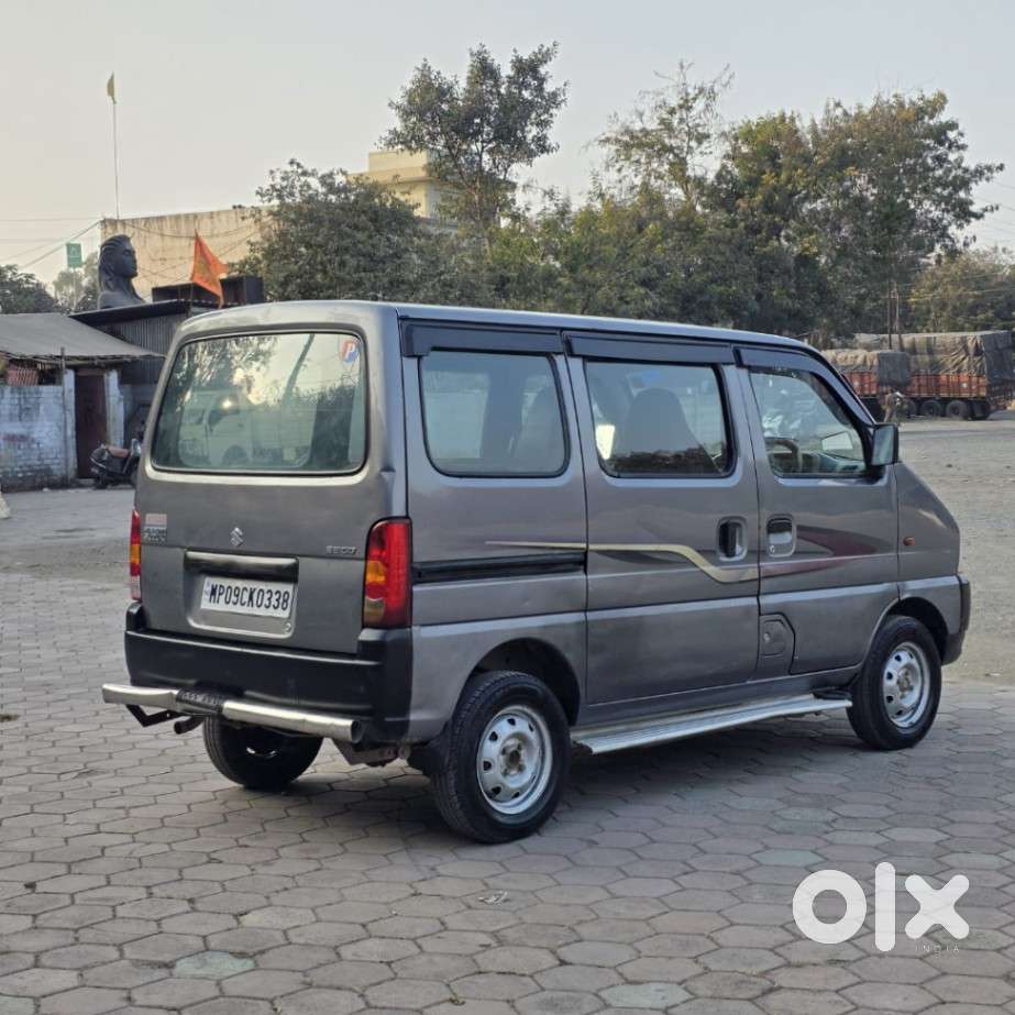 Maruti Suzuki Eeco 5 Str With A/c+htr, 2011, Petrol