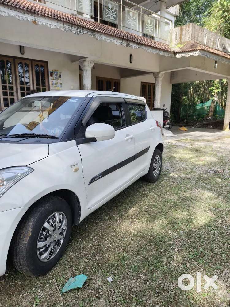 Maruti Swift Lxi 2015